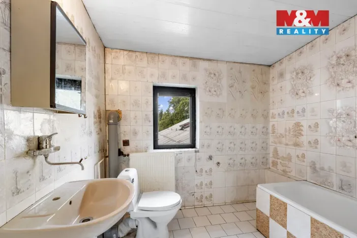 Prodej rodinného domu, Česká Kamenice - Dolní Kamenice, Za pilou, 450 m2