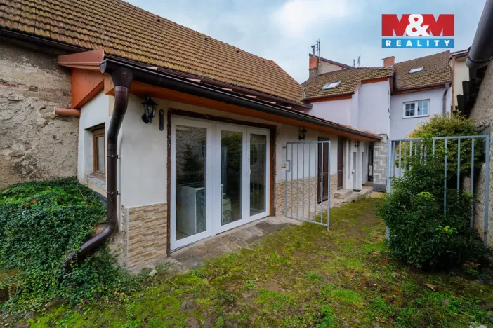 Prodej bytu 4+1, Velvary, Tyršova, 218 m2