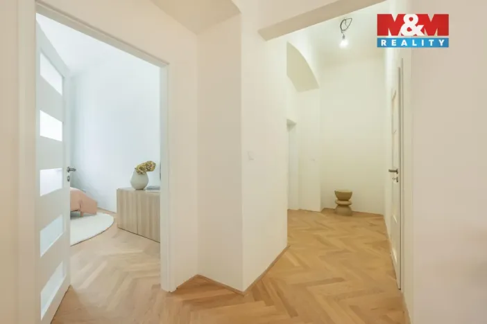 Prodej bytu 3+1, Praha - Vinohrady, Balbínova, 96 m2