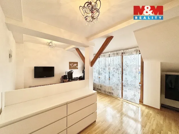 Prodej bytu 2+kk, Praha - Střešovice, Za Pohořelcem, 114 m2