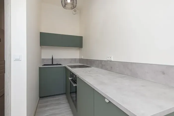 Pronájem bytu 1+kk, Praha - Vršovice, Košická, 35 m2