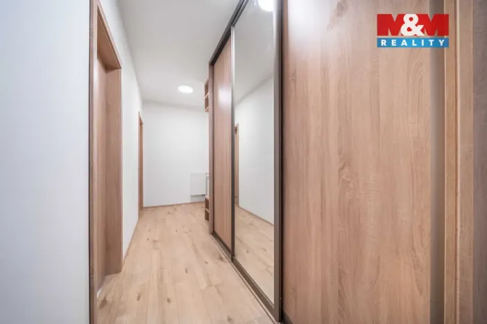 Pronájem bytu 1+kk, Třemošná, Školní, 32 m2