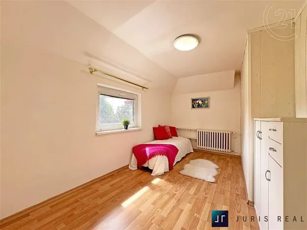 Prodej rodinného domu, Praha - Koloděje, V lipách, 116 m2