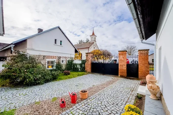 Prodej rodinného domu, Pardubice, Žižkova, 250 m2