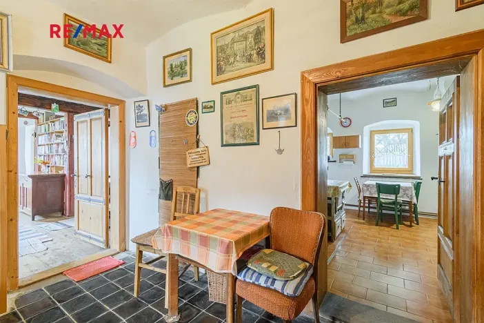 Prodej rodinného domu, Planá, 300 m2