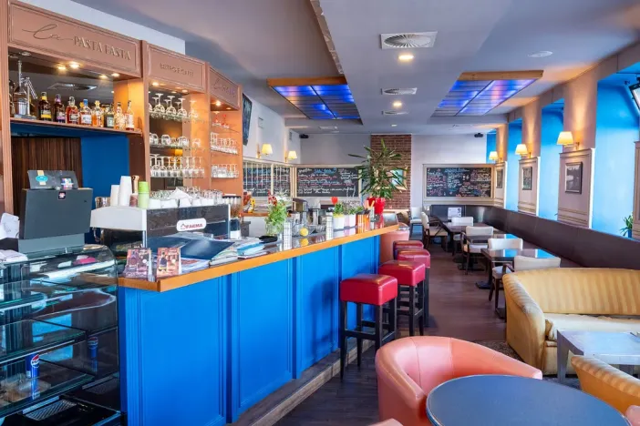 Prodej restaurace, Olomouc, Komenského, 792 m2