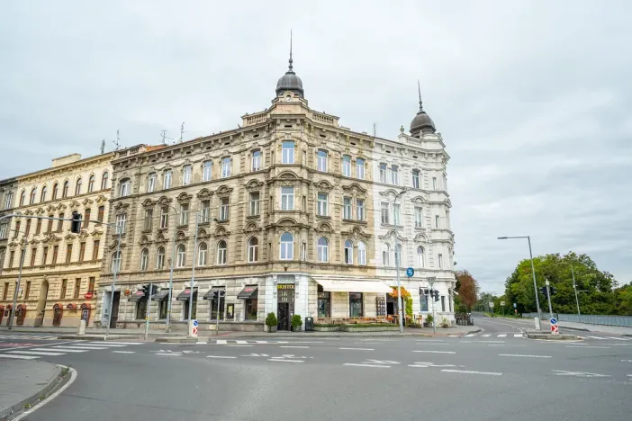 Prodej restaurace, Olomouc, Komenského, 792 m2