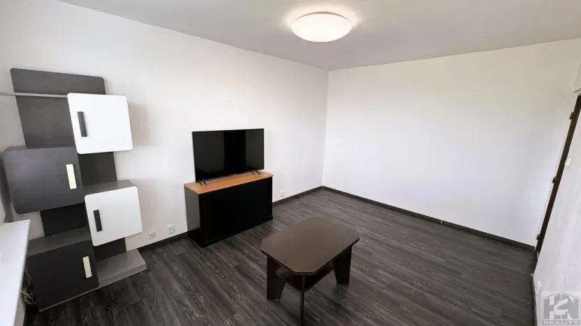 Pronájem bytu 2+1, Liberec - Liberec XXX-Vratislavice nad Nisou, Nad Školou, 51 m2