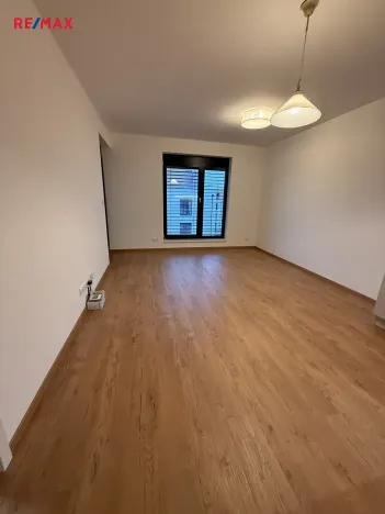 Pronájem bytu 2+kk, Praha - Bohnice, Pekařova, 48 m2