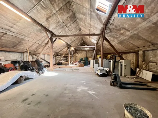 Prodej obchodního prostoru, Ostrava - Hrabová, Paskovská, 670 m2