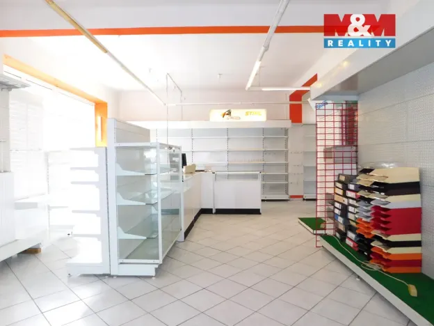 Pronájem obchodního prostoru, Cheb, Mánesova, 75 m2