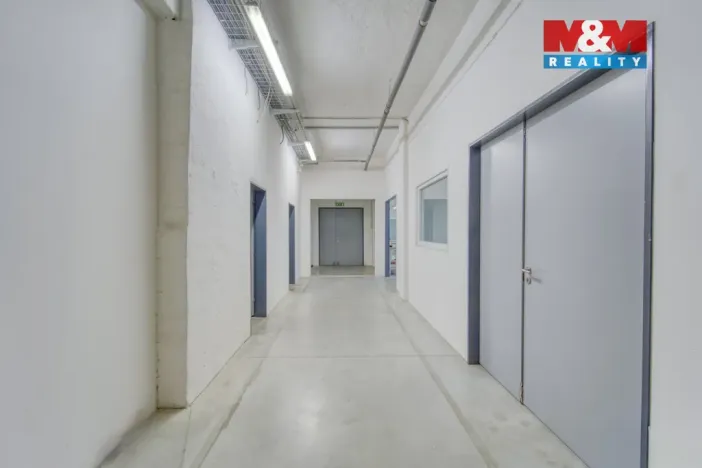 Pronájem výrobních prostor, Rokycany - Nové Město, Dukelská, 676 m2