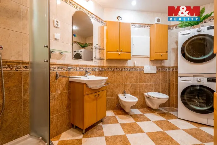 Prodej činžovního domu, Praha - Hlubočepy, Švábova, 362 m2