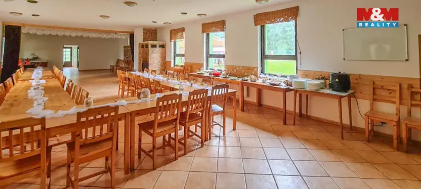 Prodej ubytování, Staré Křečany - Valdek, 1670 m2