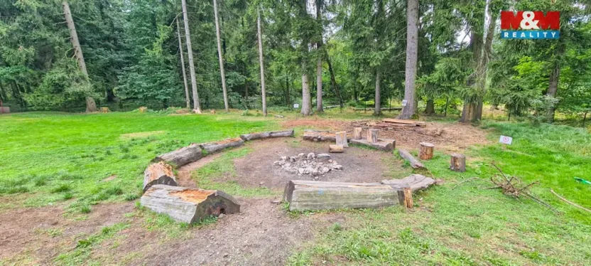 Prodej ubytování, Staré Křečany - Valdek, 1670 m2