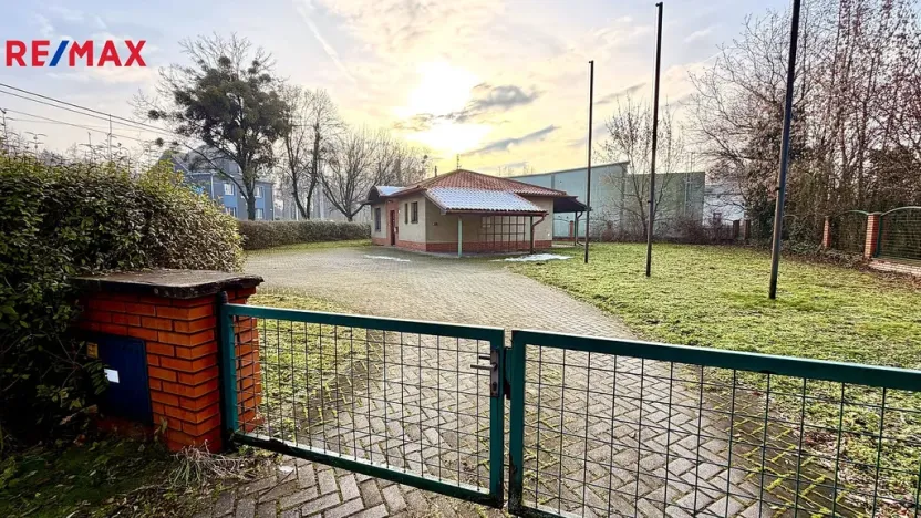 Pronájem kanceláře, Ostrava - Kunčice, Meziveská, 75 m2