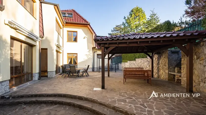 Prodej vily, Brno, 754 m2