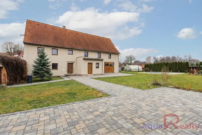 Prodej vícegeneračního domu, Těšovice, 540 m2