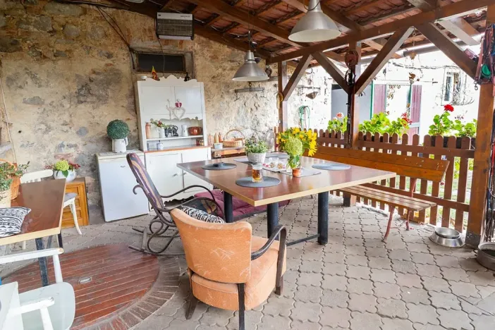 Prodej zemědělské usedlosti, Bžany, 240 m2