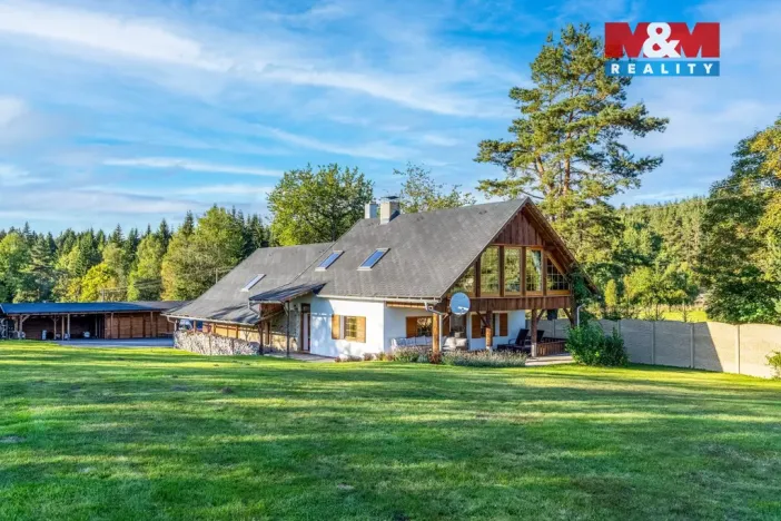 Prodej rodinného domu, Volary - Chlum, 279 m2