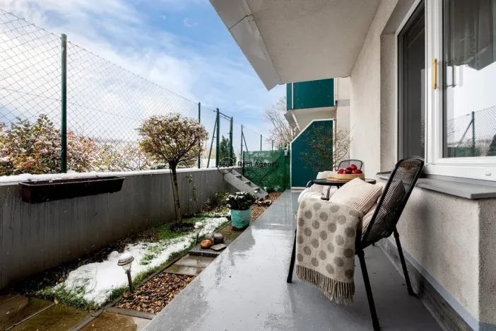 Prodej bytu 2+kk, Praha - Vinoř, Českodubská, 63 m2