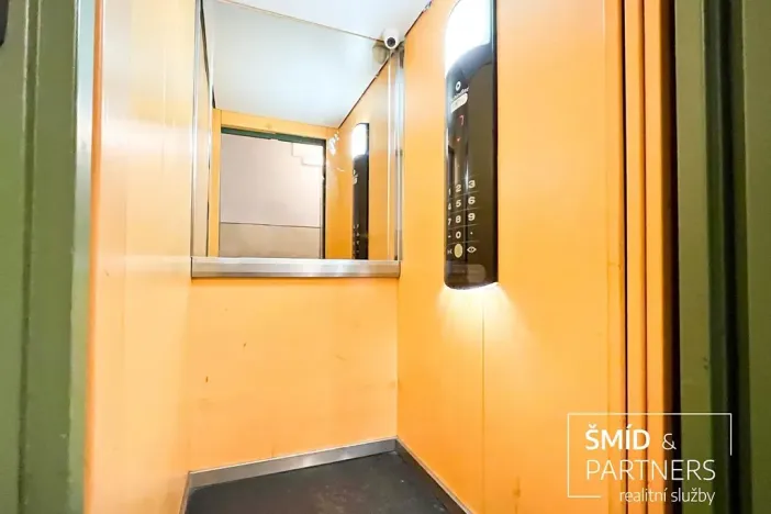 Pronájem bytu 1+1, Praha - Chodov, Bachova, 31 m2