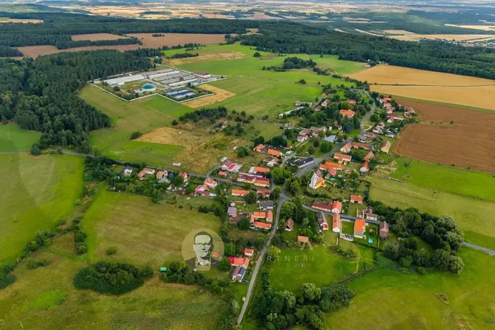 Prodej výrobních prostor, Velká Chmelištná, 550 m2