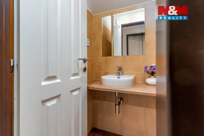 Prodej rodinného domu, Velké Hamry, 368 m2