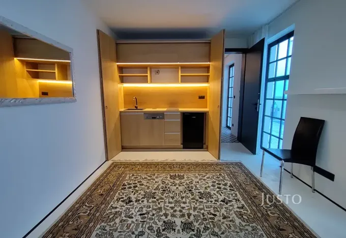 Pronájem bytu 2+kk, Písek, Mírové nám., 30 m2