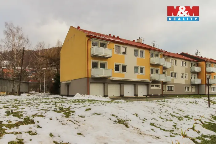 Prodej bytu 3+1, Jeseník - Bukovice, Sládkova, 67 m2