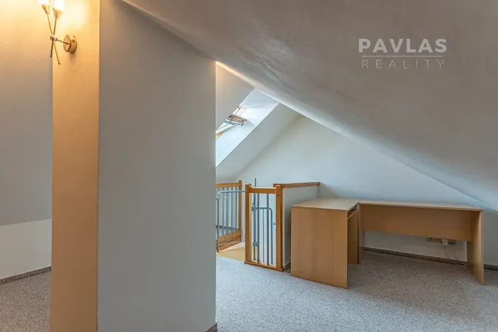 Pronájem bytu 2+1, České Budějovice, Lidická tř., 109 m2