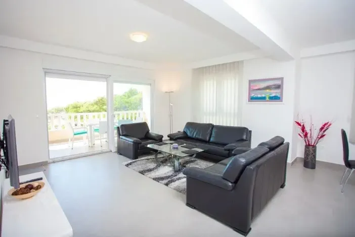 Prodej bytu 3+kk, Promajna, Chorvatsko, 77 m2