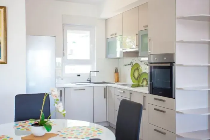 Prodej bytu 3+kk, Promajna, Chorvatsko, 77 m2