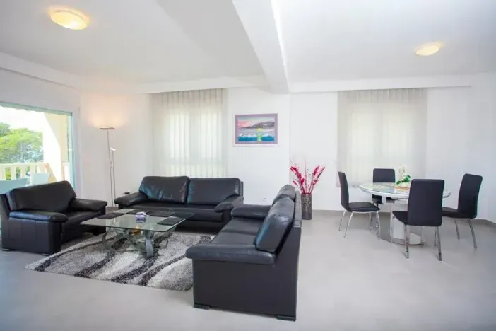 Prodej bytu 3+kk, Promajna, Chorvatsko, 77 m2