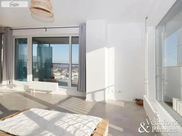 Pronájem bytu 4+kk, Praha - Malešice, Počernická, 100 m2