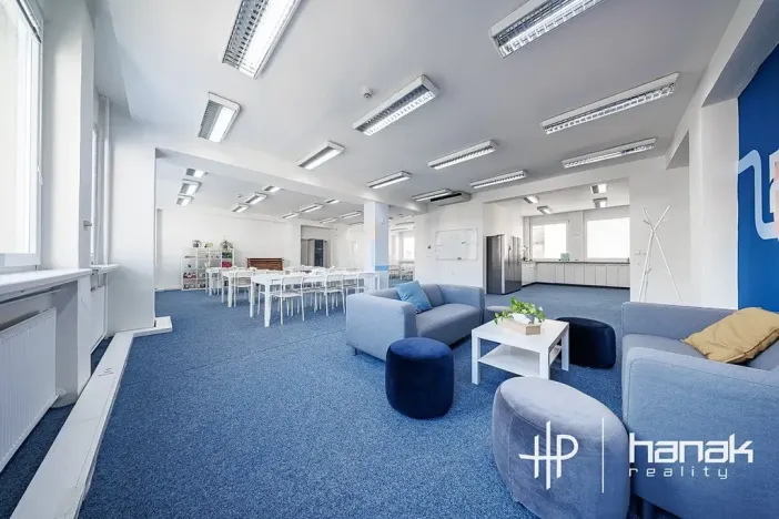 Pronájem kanceláře, Olomouc, Karolíny Světlé, 130 m2