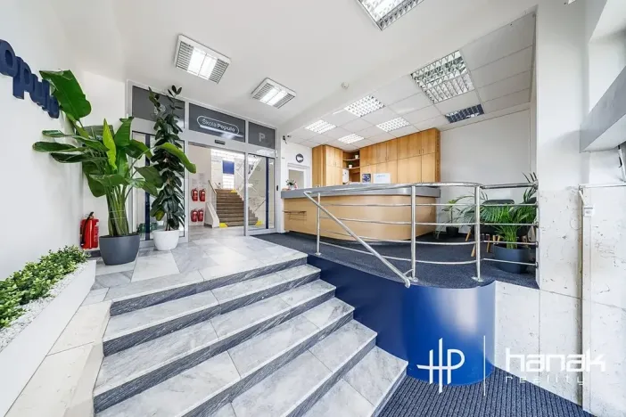 Pronájem kanceláře, Olomouc, Karolíny Světlé, 130 m2