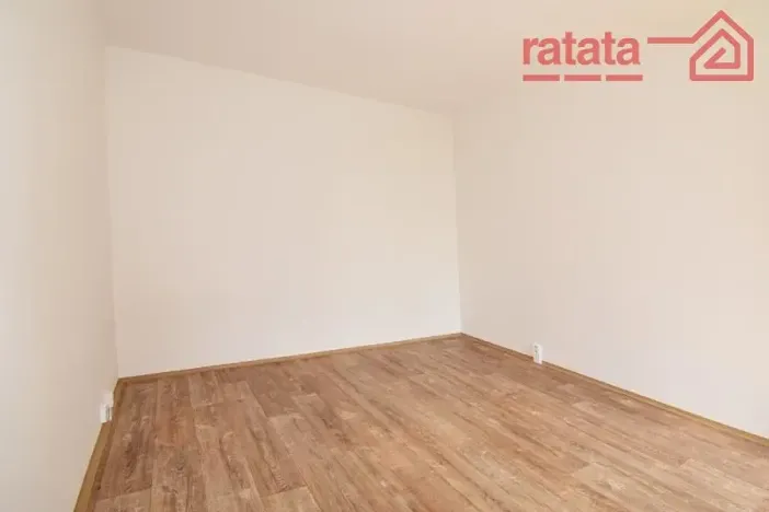 Pronájem bytu 1+1, Chomutov, Březenecká, 33 m2