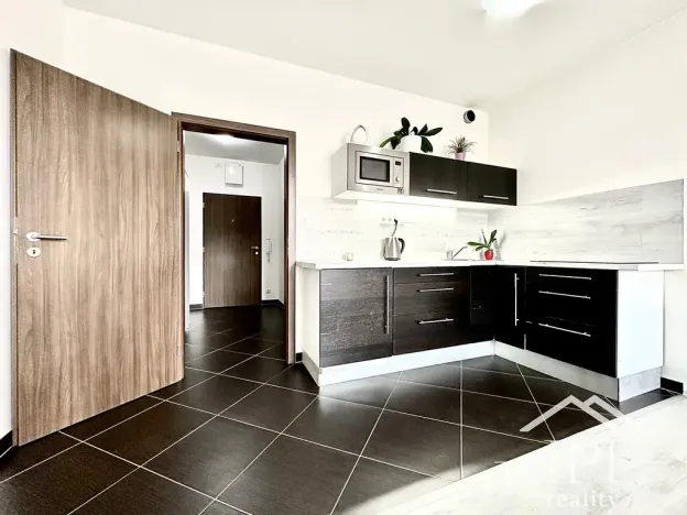 Prodej bytu 1+kk, Praha - Střížkov, Makedonská, 32 m2