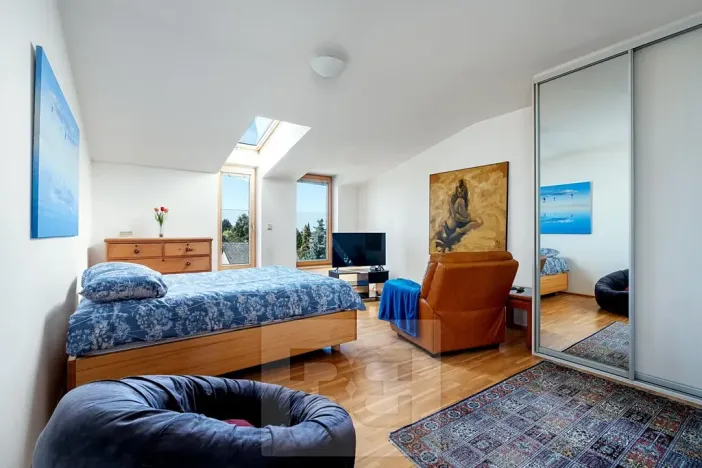 Prodej bytu 4+kk, Průhonice, Uhříněveská, 126 m2