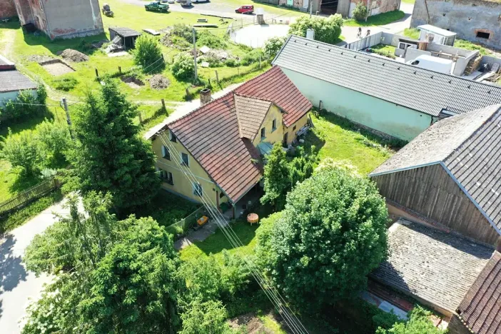 Prodej rodinného domu, Planá, 100 m2