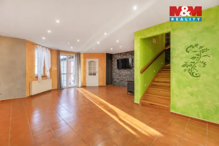 Prodej rodinného domu, Jeřmanice, Rádelská, 271 m2