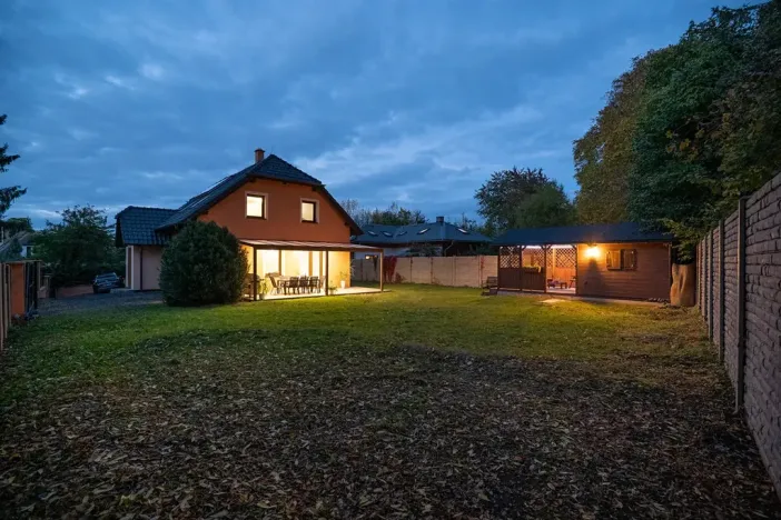 Prodej rodinného domu, Říčany, 179 m2