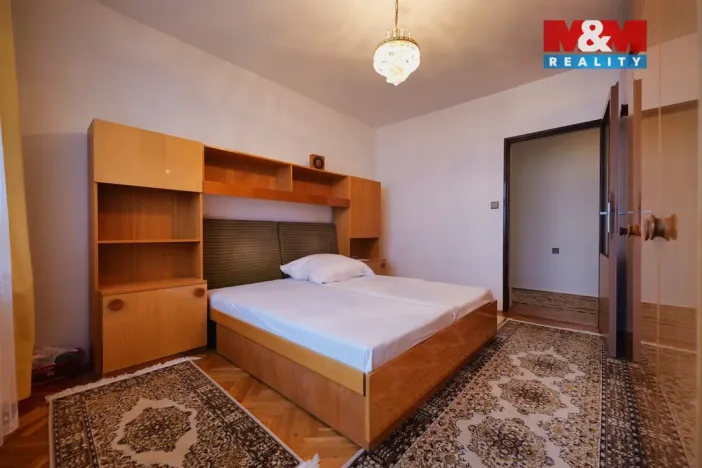 Prodej rodinného domu, Otinoves, 183 m2