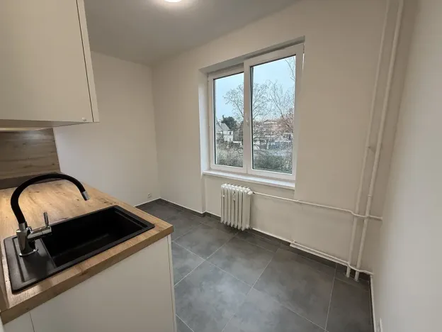 Prodej bytu 2+1, Praha - Záběhlice, Trenčínská, 52 m2