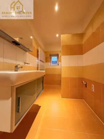 Pronájem bytu 3+kk, Hradec Králové, Pouchovská, 90 m2