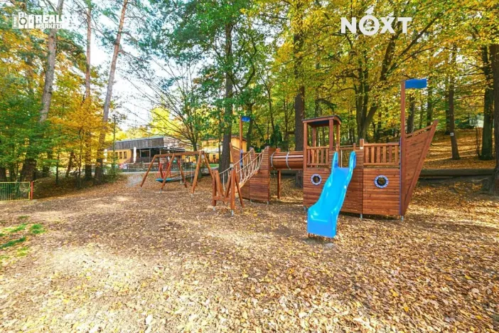 Prodej apartmánu, Račice-Pístovice, 304 m2