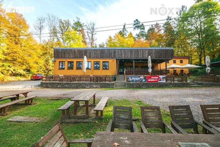 Prodej ubytování, Račice-Pístovice, 304 m2