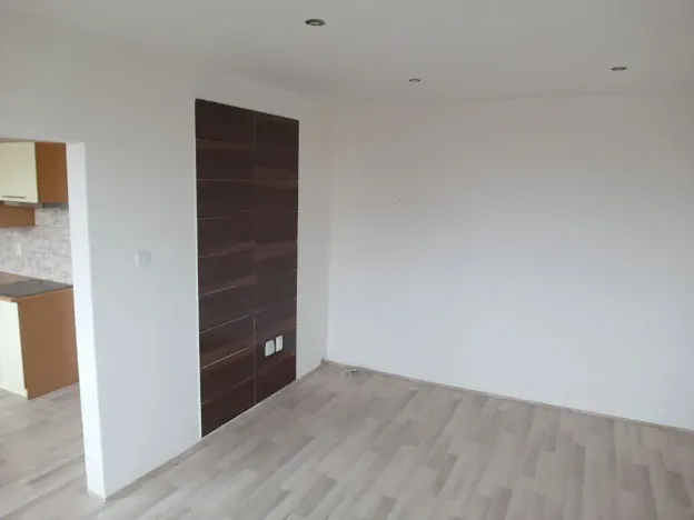 Pronájem bytu 1+1, Bílina, Sídliště Za Chlumem, 36 m2