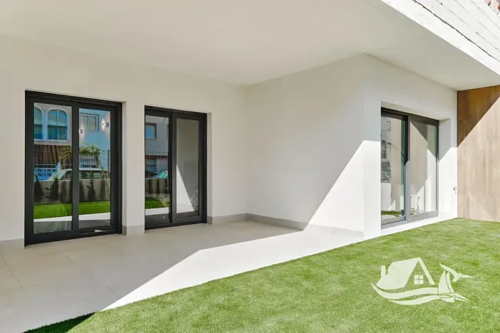 Prodej rodinného domu, Torrevieja, Španělsko, 77 m2